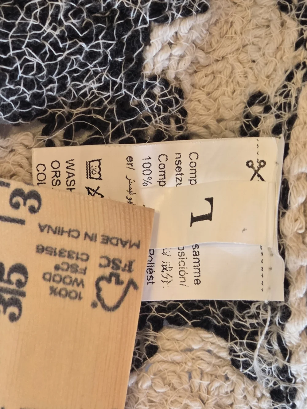 Crochet Checkerboard Vest - Black & Cream - Picture 9 of 11